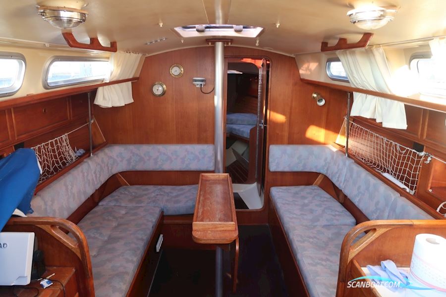 Spirit 32