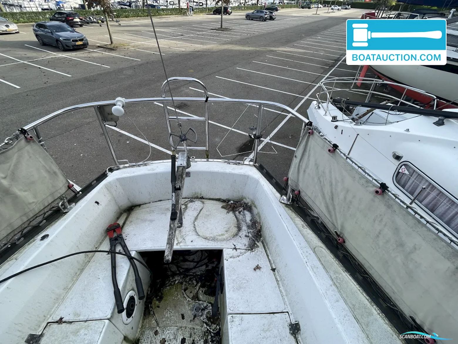 Standfast Loper 27