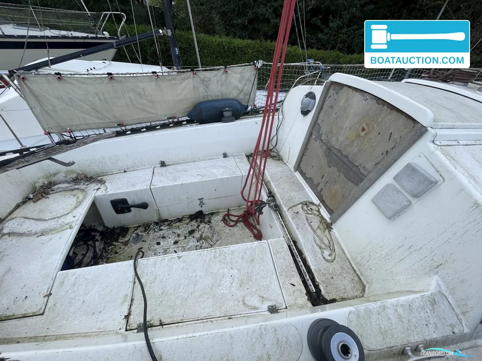 Standfast Loper 27