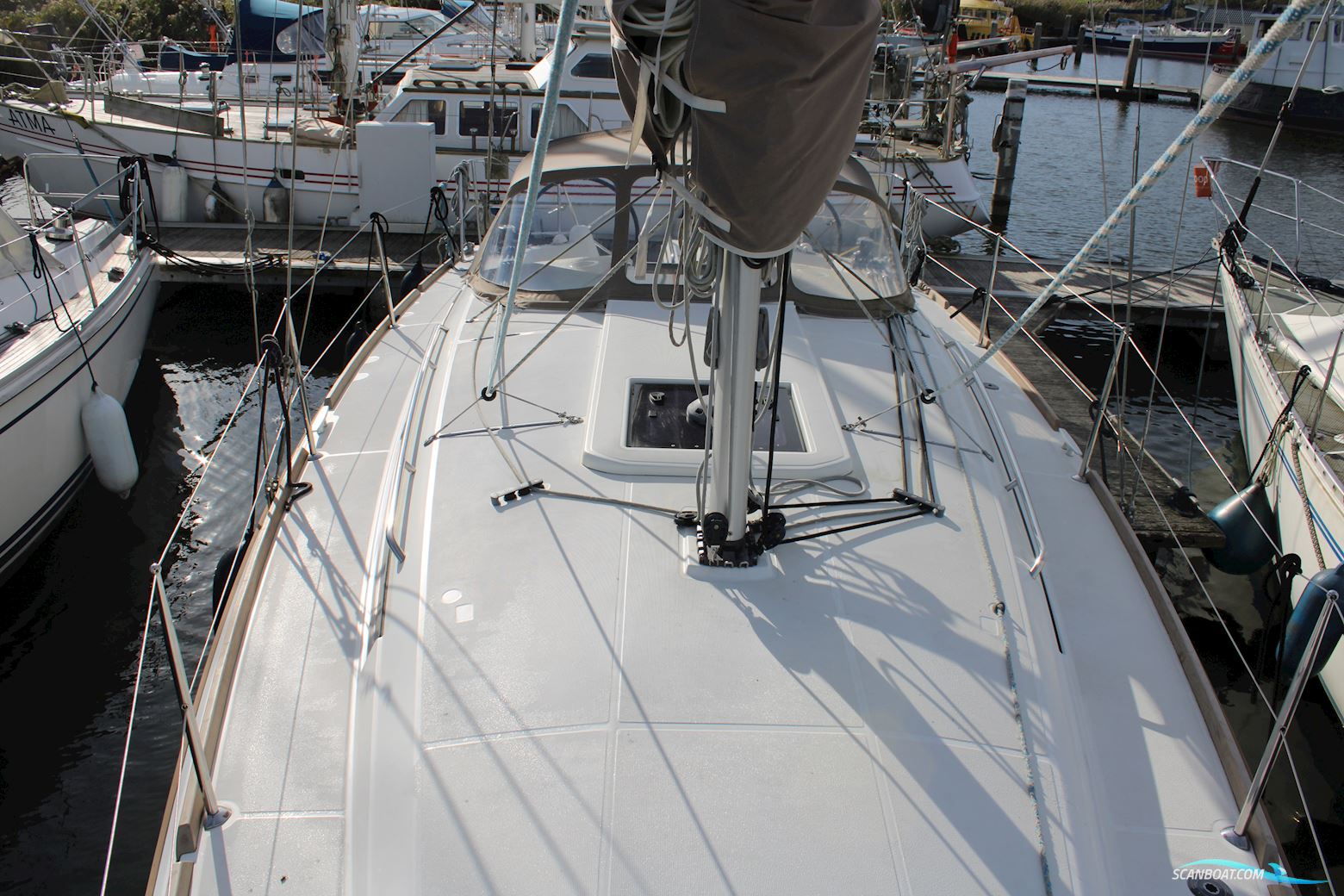 Sun Odyssey 349