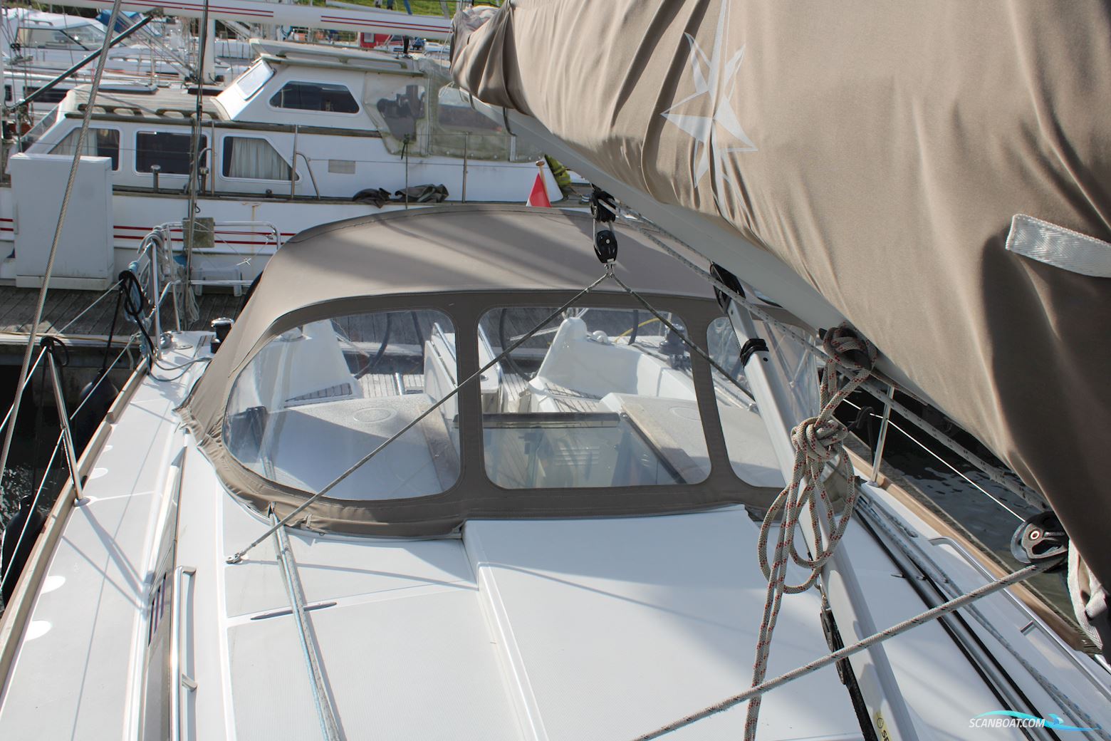 Sun Odyssey 349
