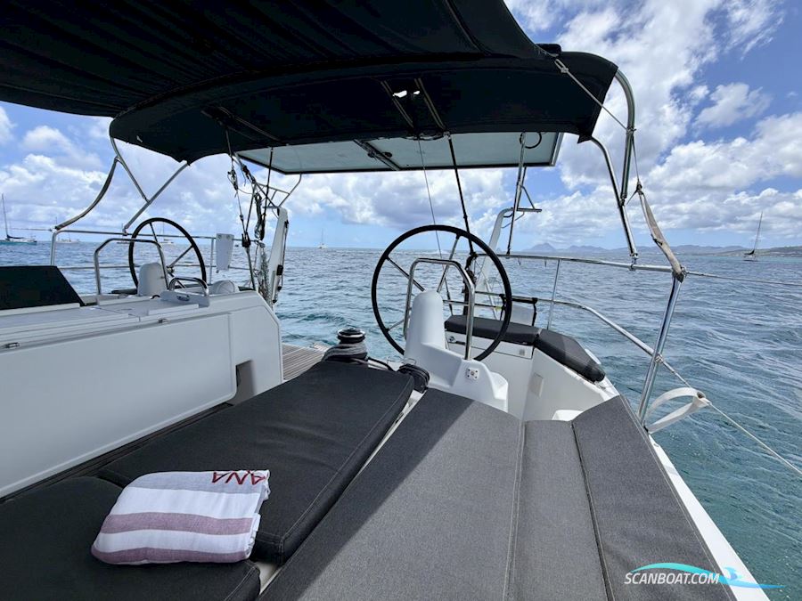 Sun Odyssey 440