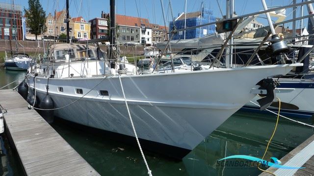 Suncoast 48