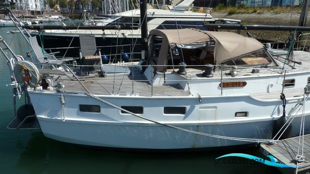 Suncoast 48