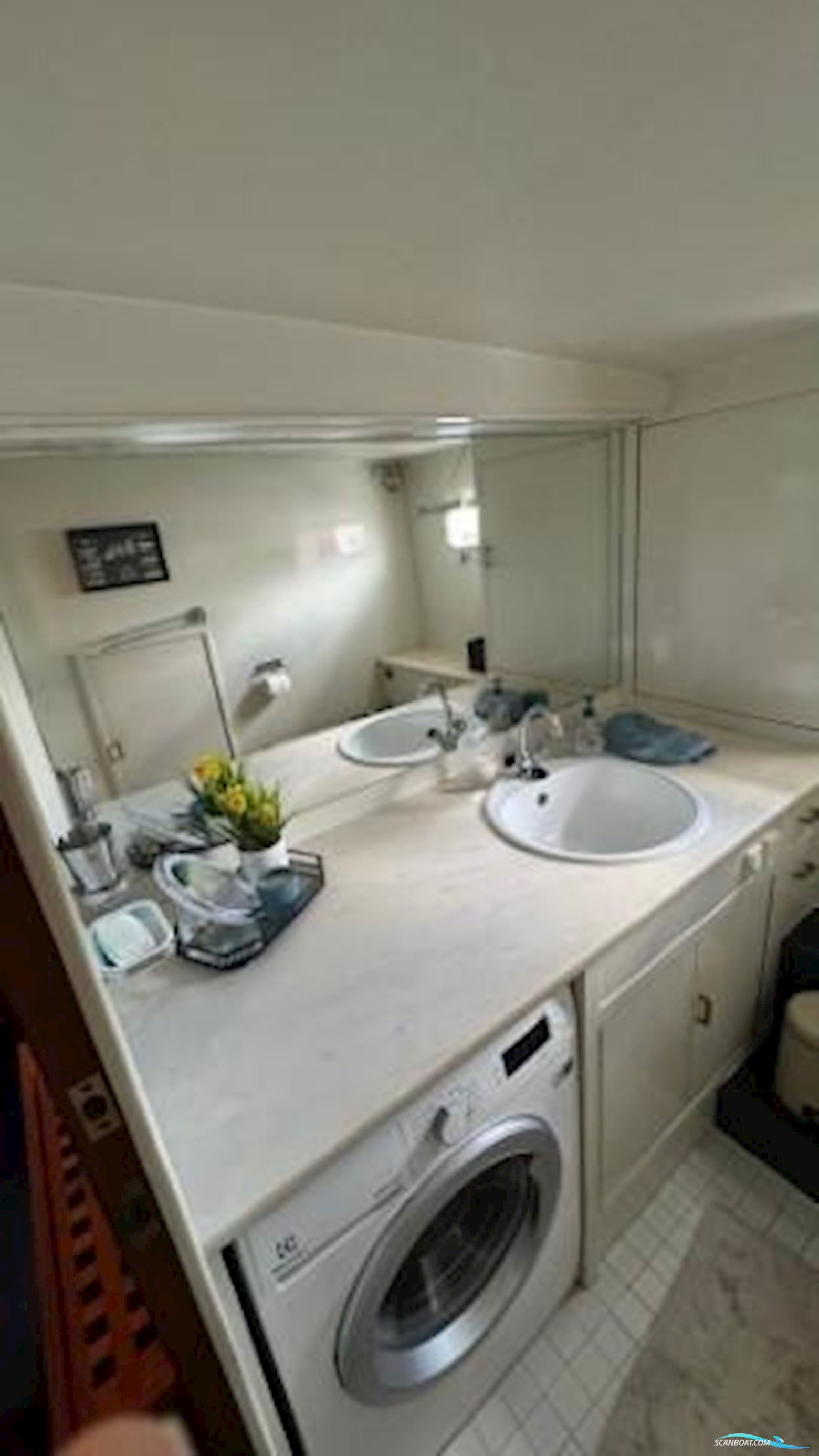 Super Van Craft 14.95