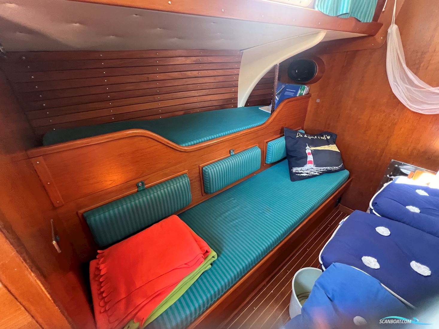 Swan 37
