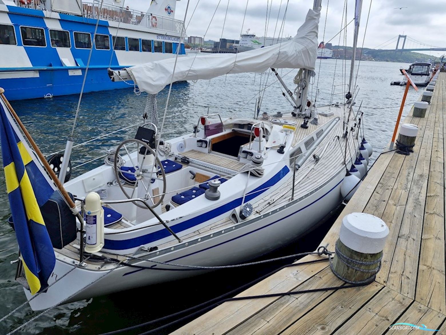 Swan 38
