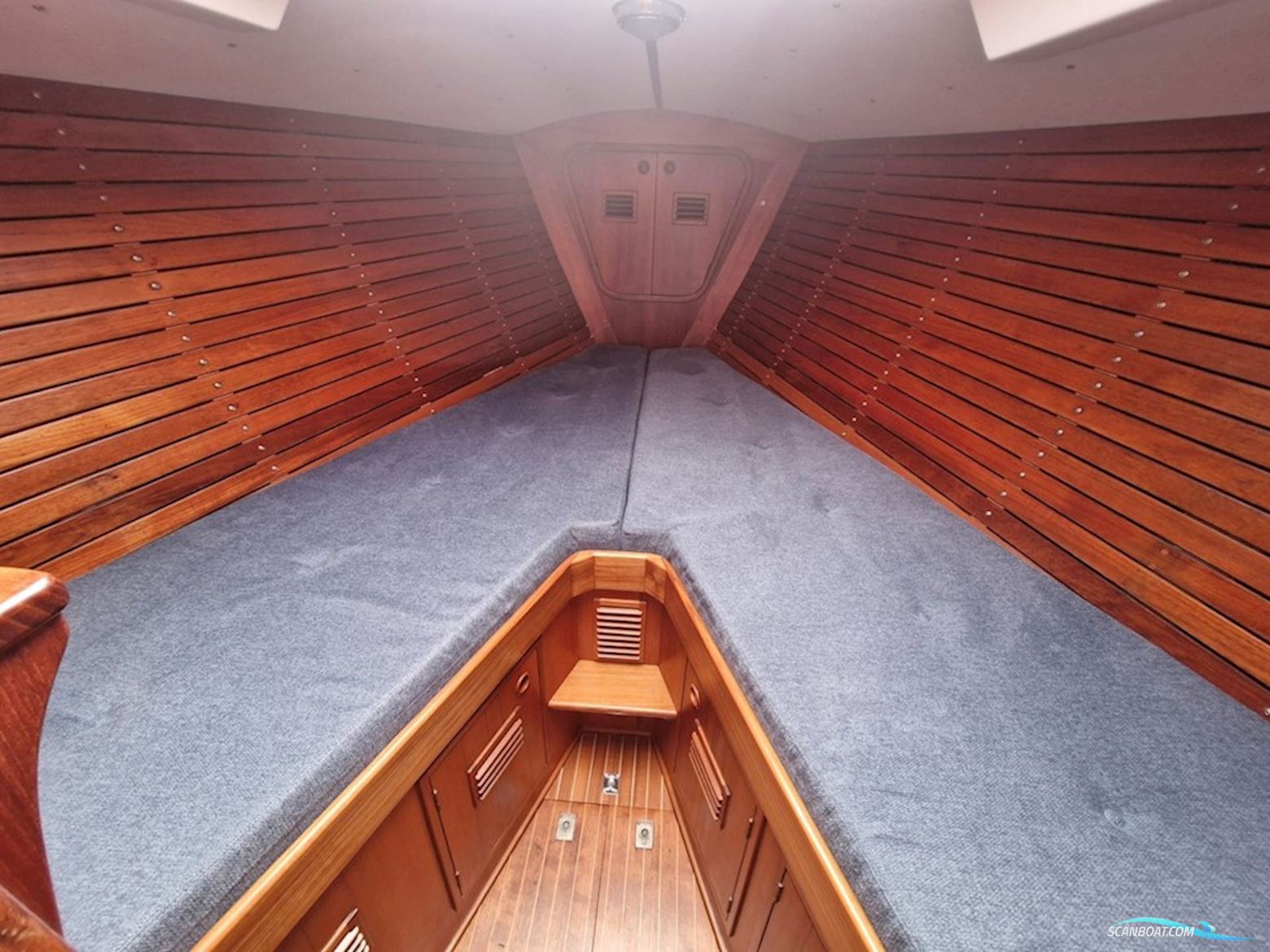 Swan 38