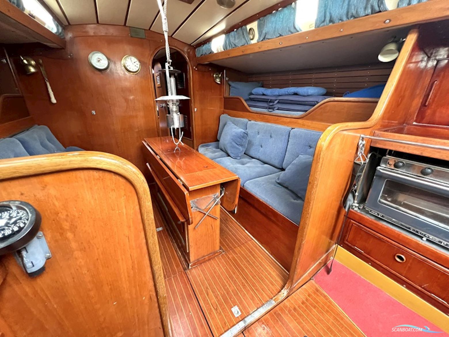 Swan 38