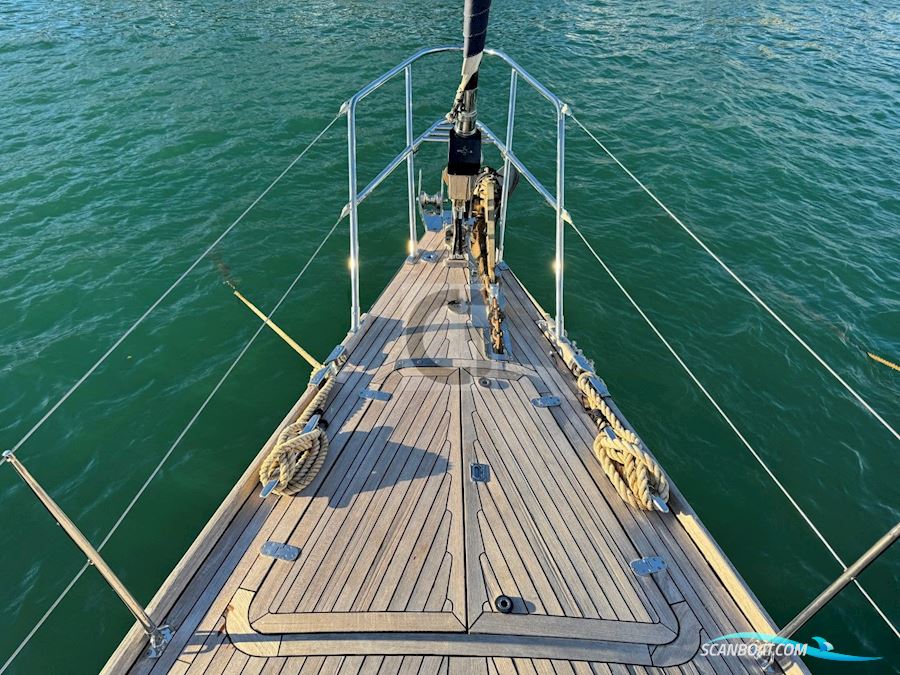 Swan 68
