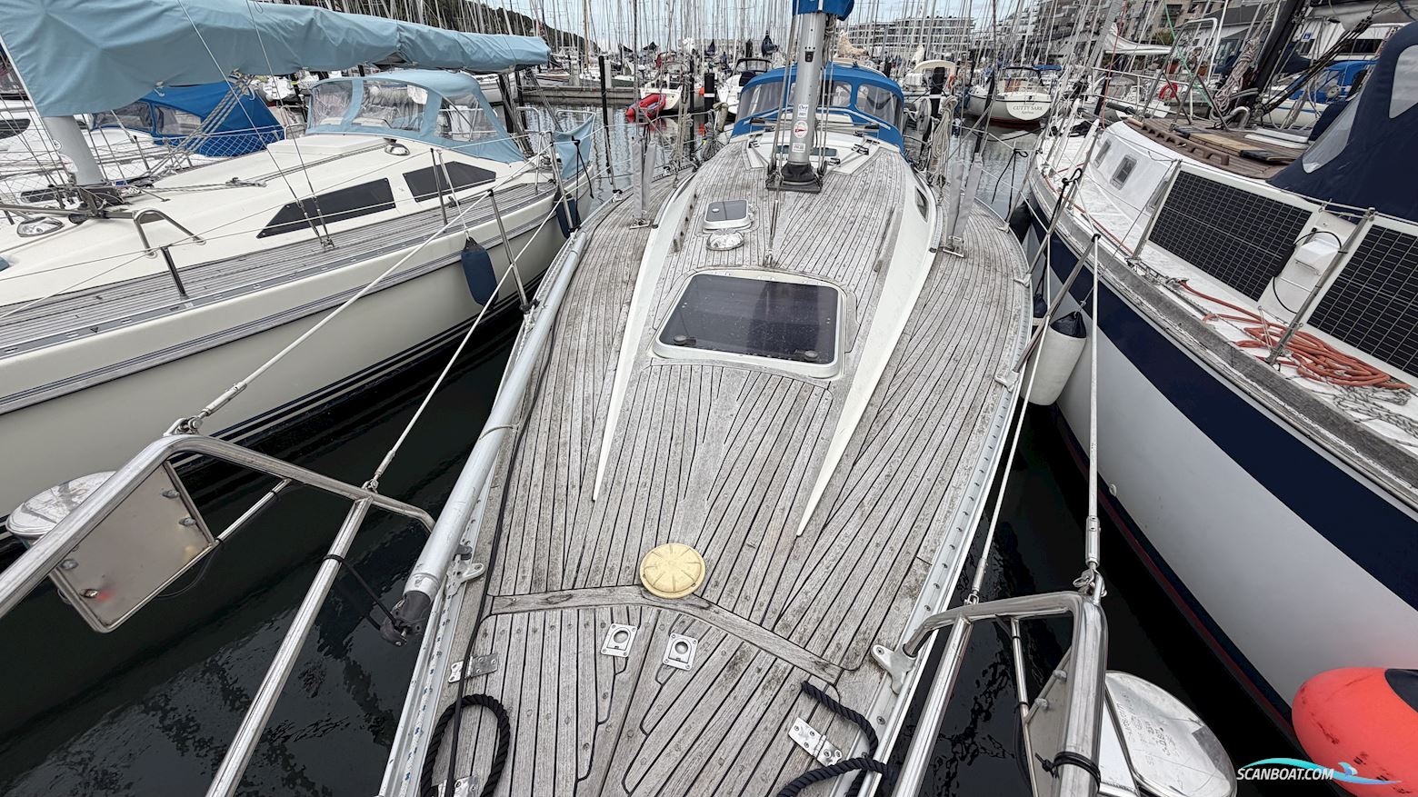 Sweden Yacht 340