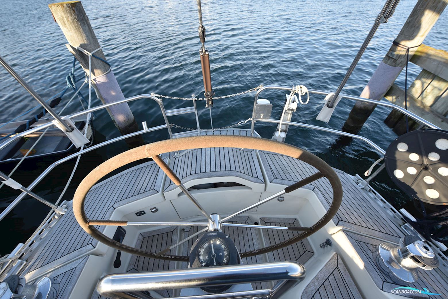 Sweden Yachts 340