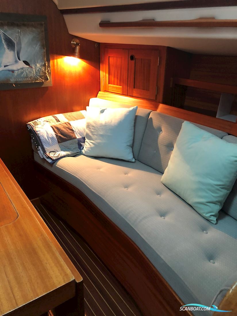 Sweden Yachts 340