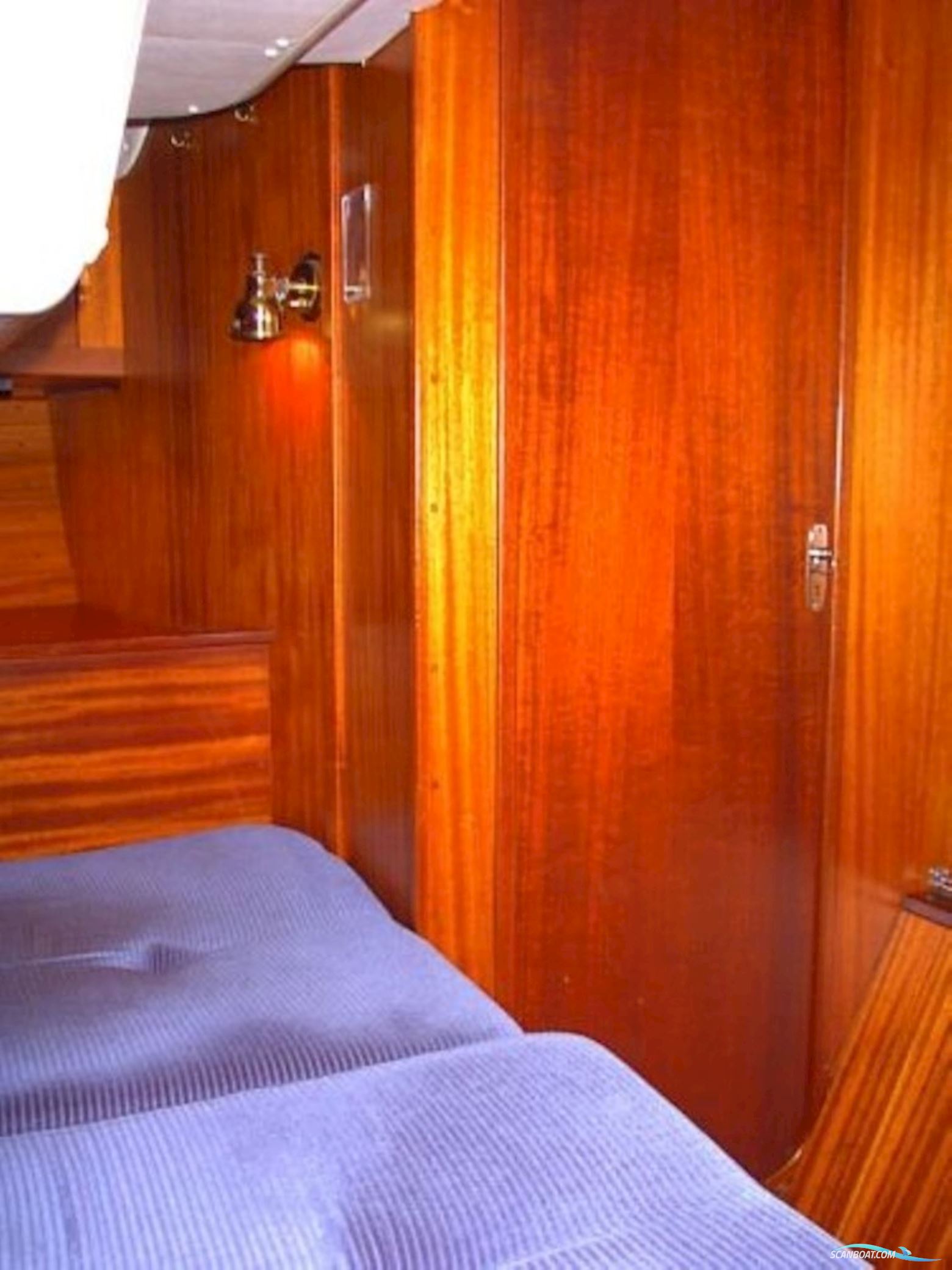 Sweden Yachts 41 Continental