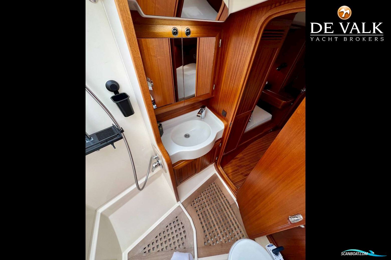 Sweden Yachts 50