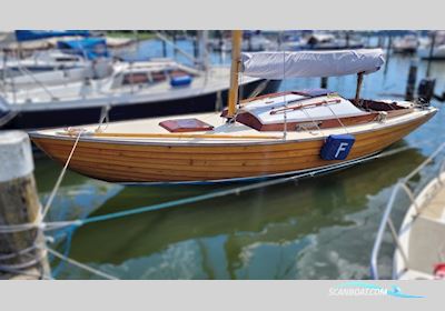 Thomas Lind, Middelfart Nordisches Fokeboot Sejlbåd 1973, med Mercury motor, Tyskland