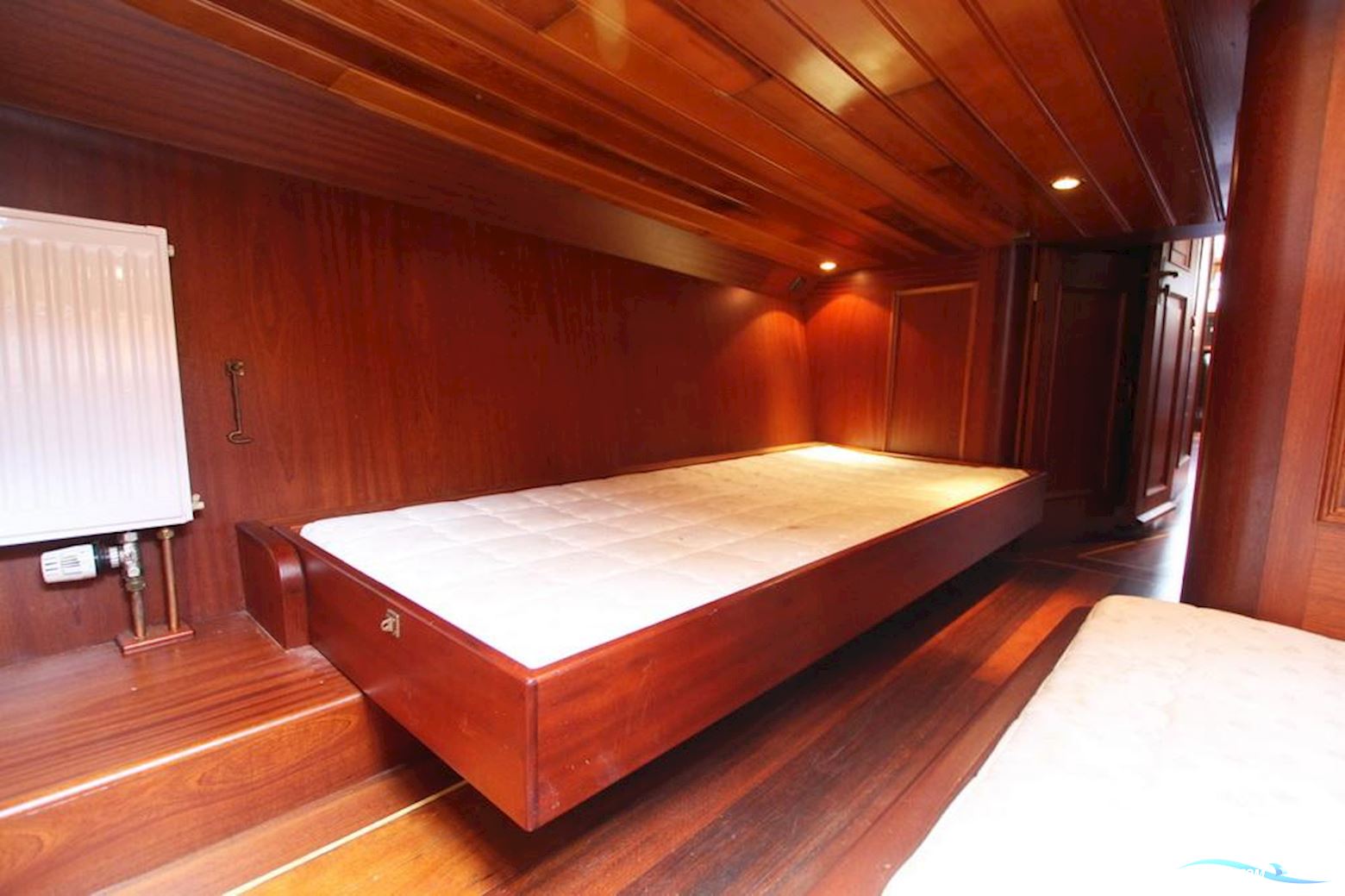 Traditional Platbodem