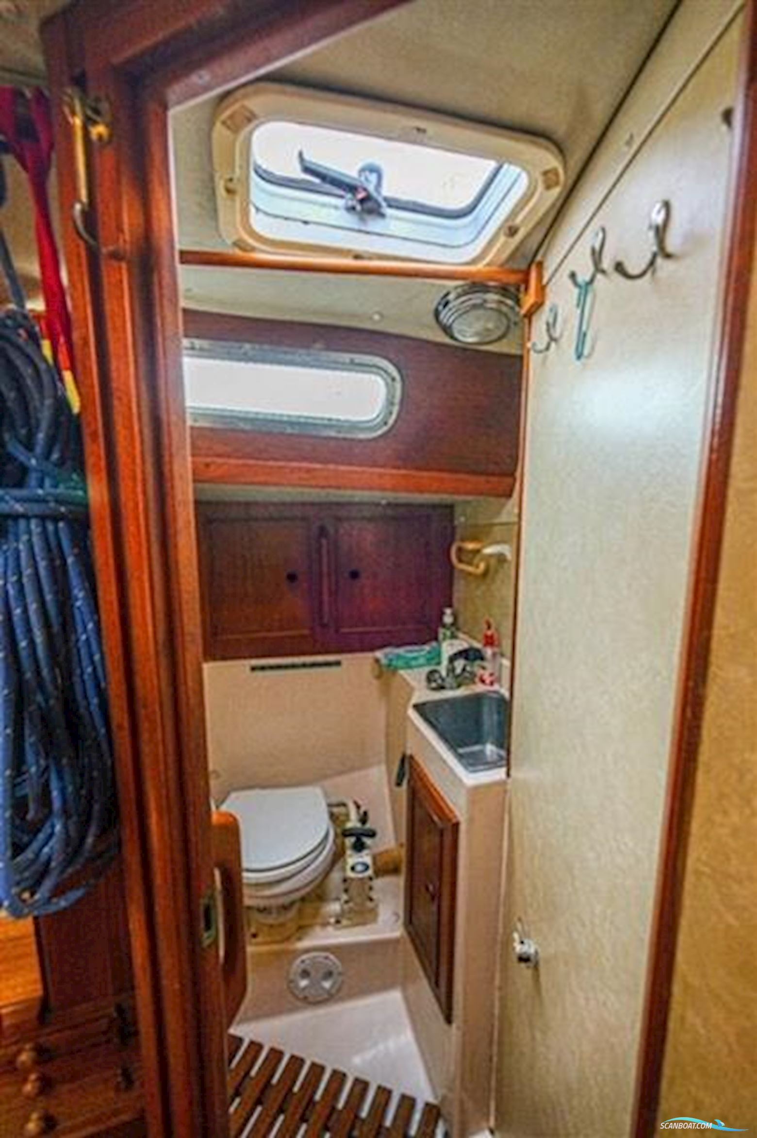 TRIDENT MARINE WARRIOR 38