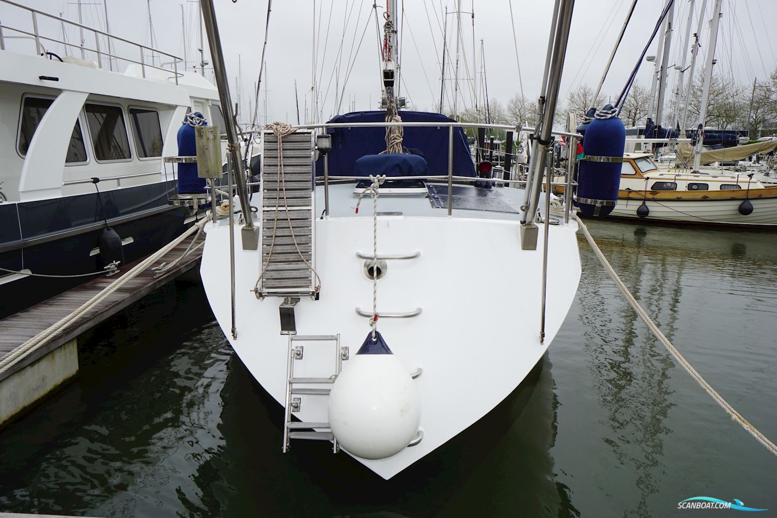 van de Stadt 44 Center Cockpit