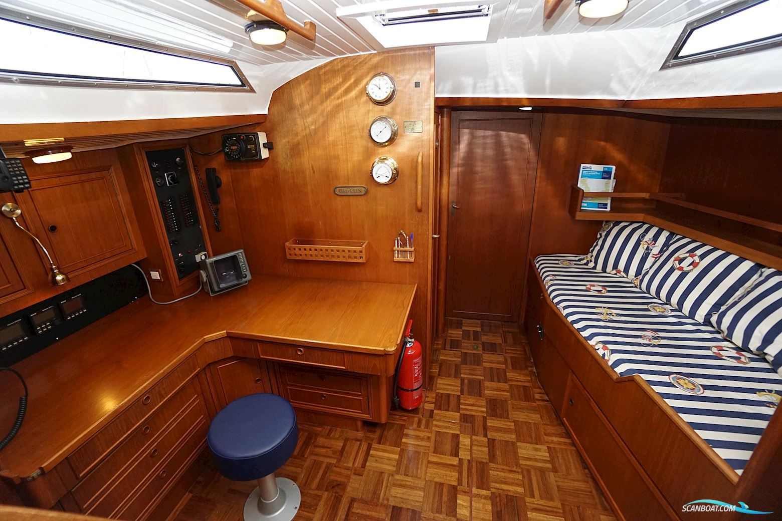 van de Stadt 44 Center Cockpit