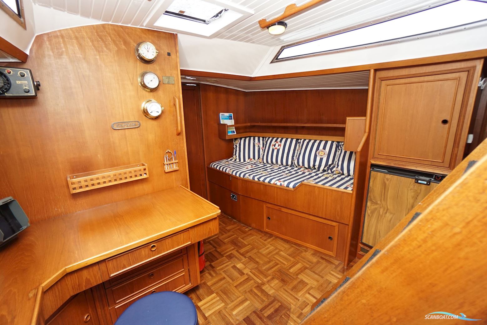 van de Stadt 44 Center Cockpit