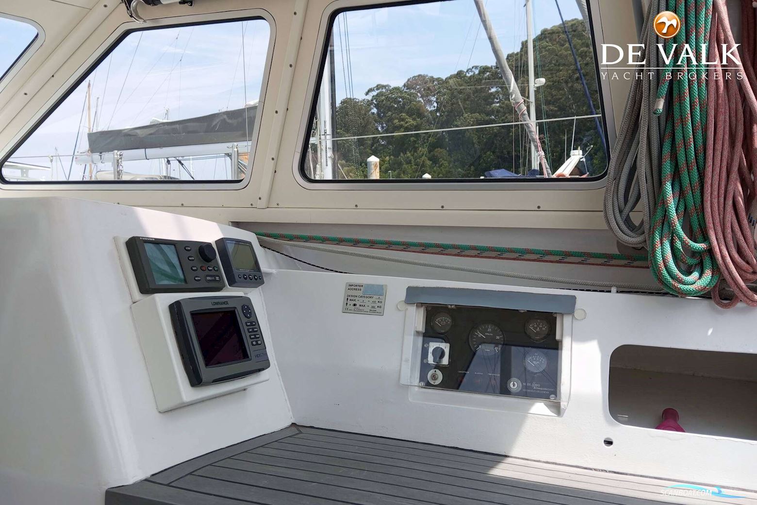 Van de Stadt 48