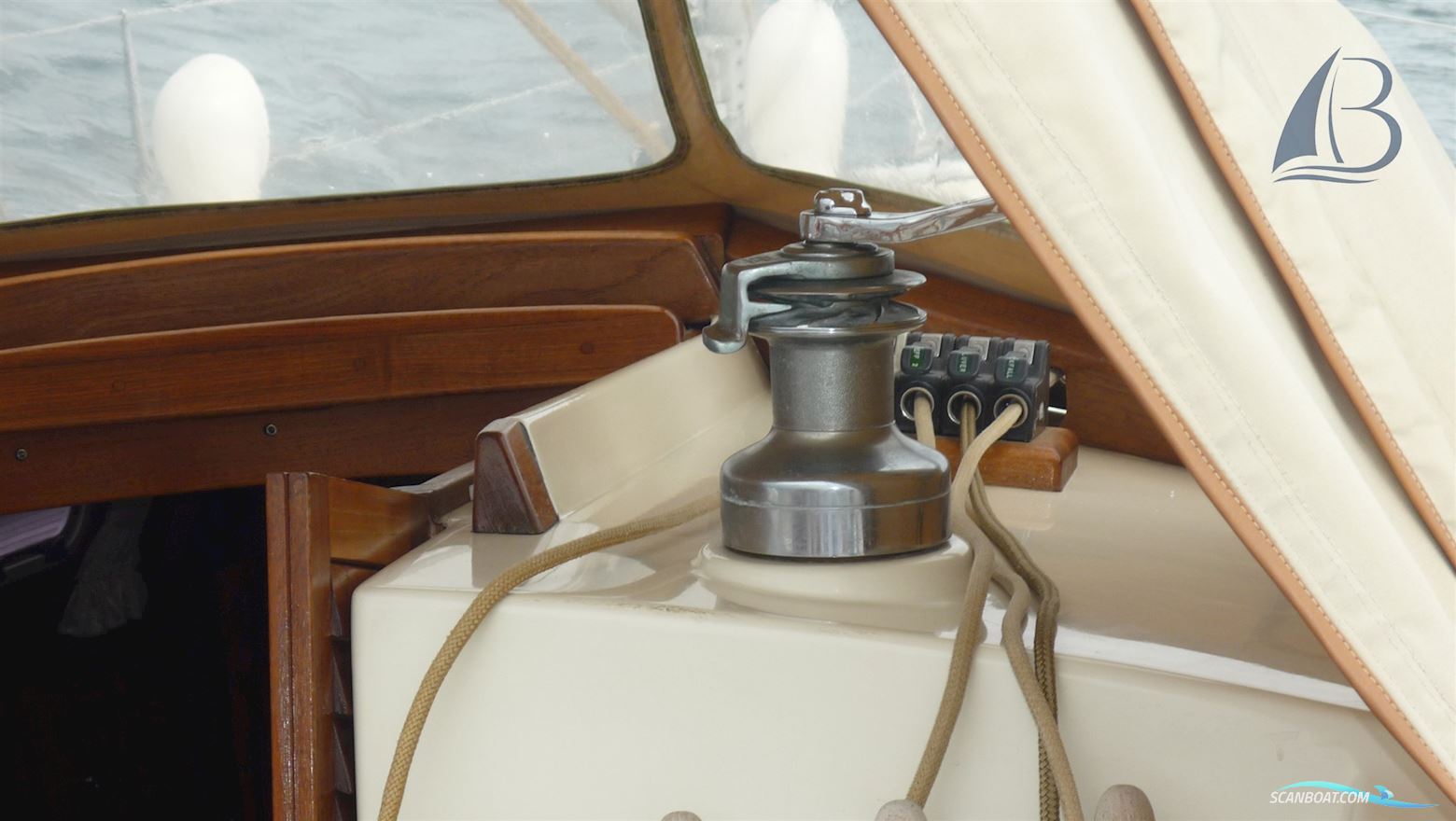 Van de Stadt Helena 38