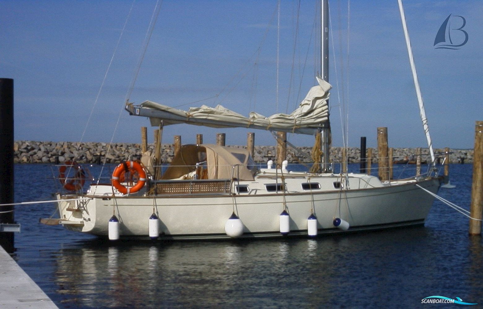 Van de Stadt Helena 38