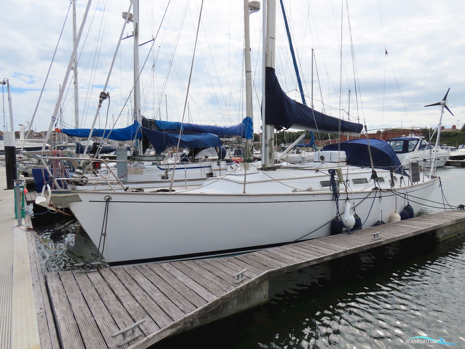 Van de Stadt Helena 38