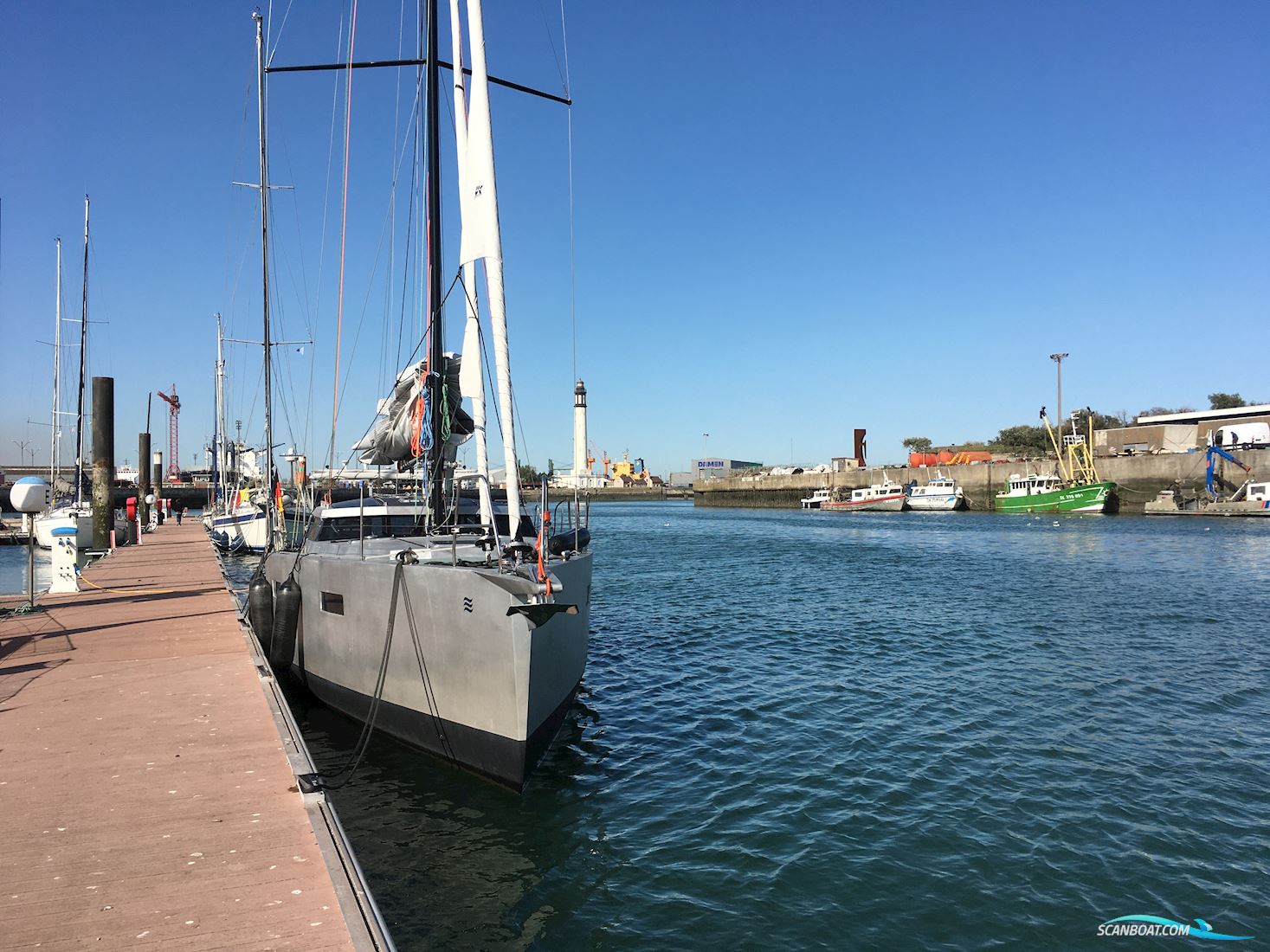 Viator Explorer 42 DS