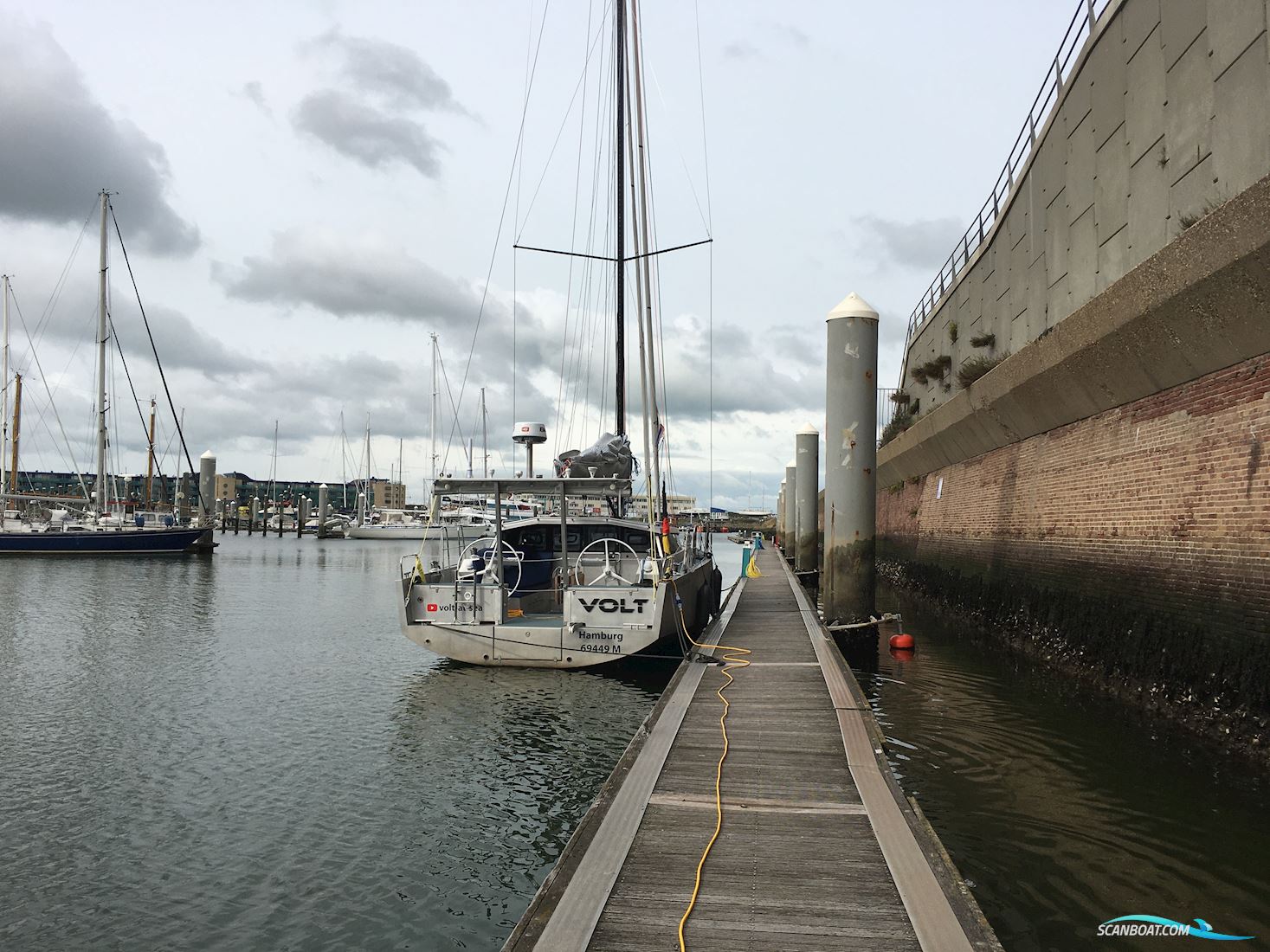 Viator Explorer 42 DS