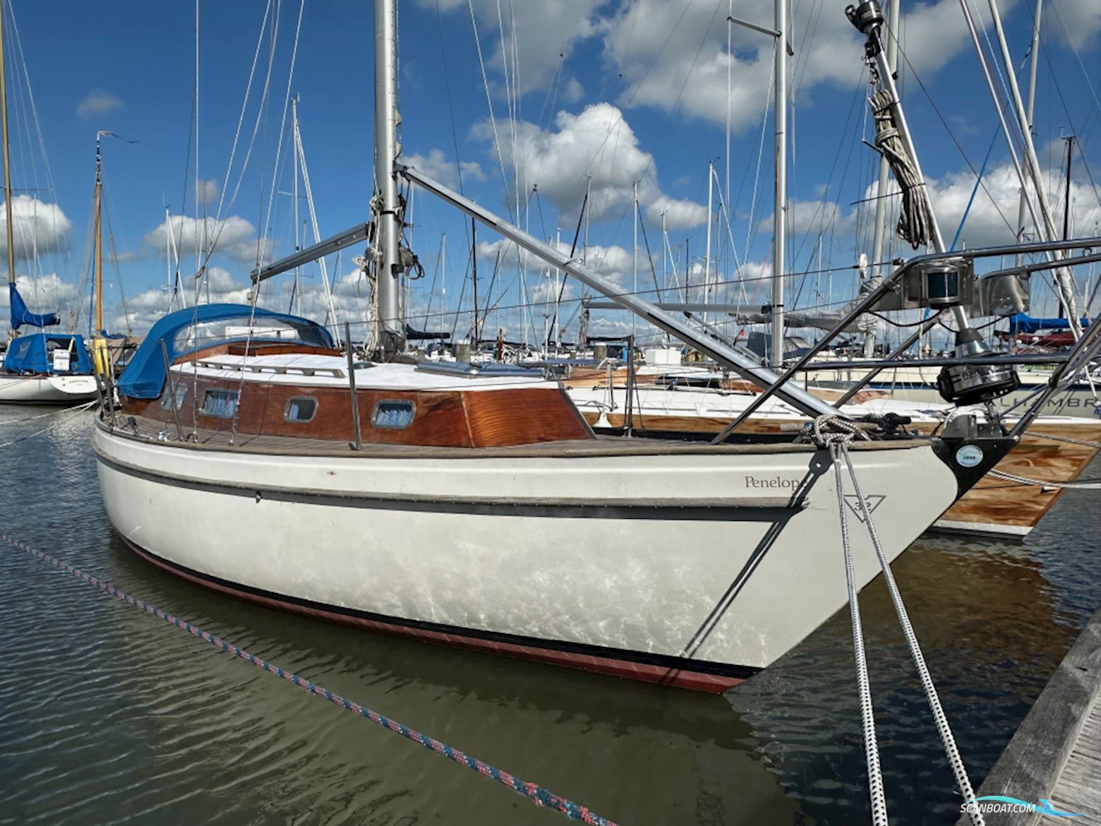 Vindo 32 Sejlbåd 1986, med Volvo Penta  motor, Holland