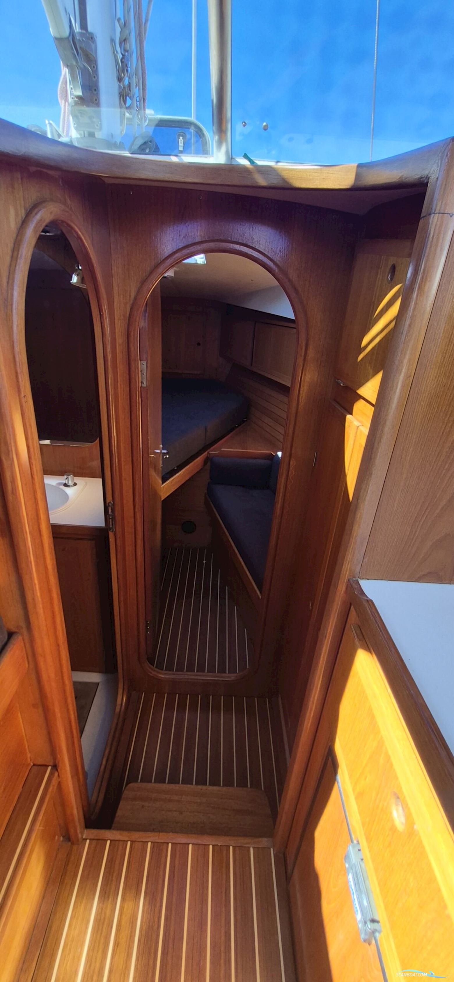 Vitesse 35 Vision Dæksalon. Gennemgribende Opdateret.