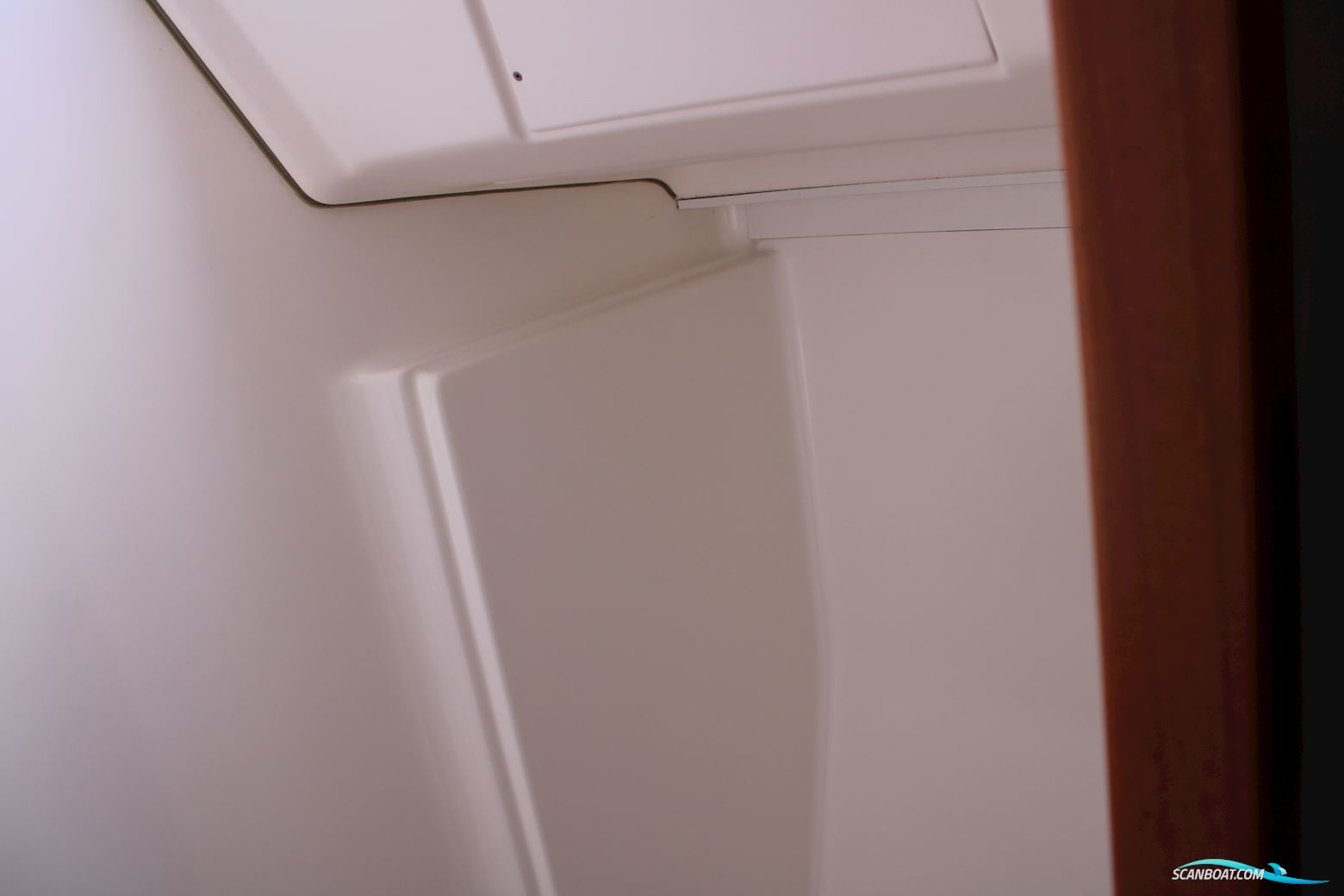 Wauquiez 40 Pilot Saloon