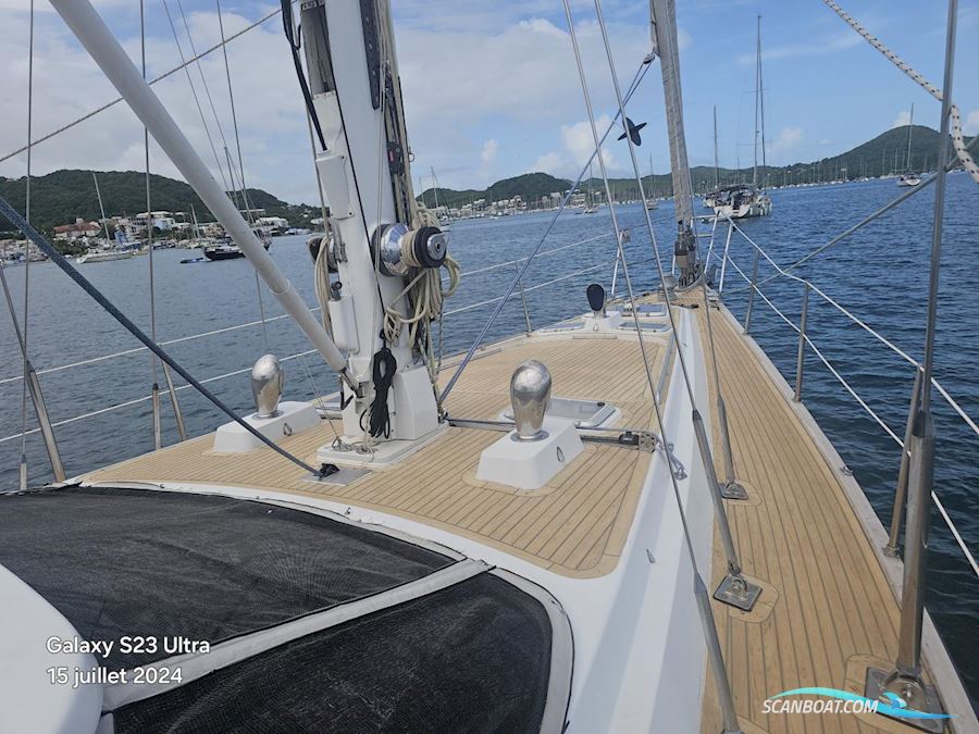 Wauquiez 60 Pilot Saloon