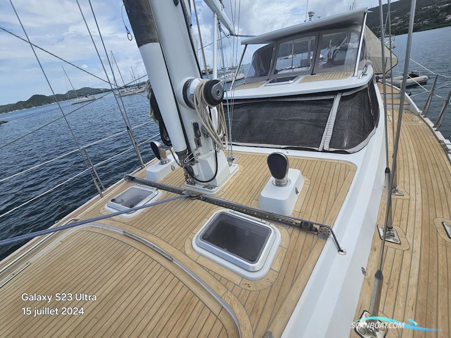 Wauquiez 60 Pilot Saloon