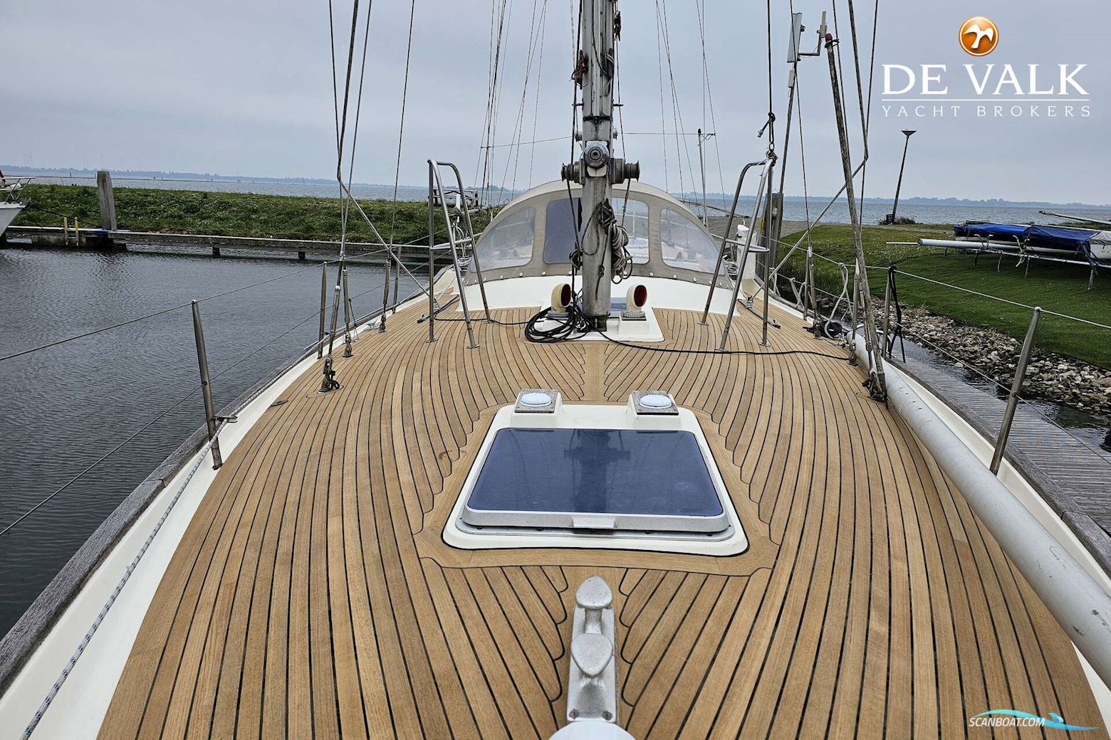 Wauquiez Amphitrite 43