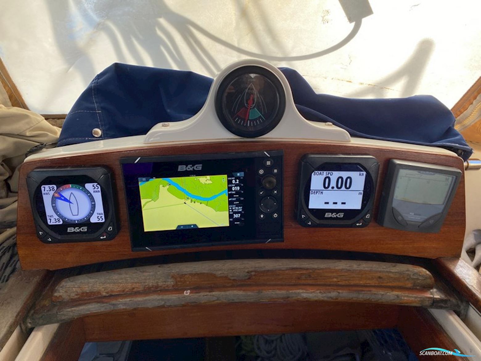 Wauquiez Amphitrite 43