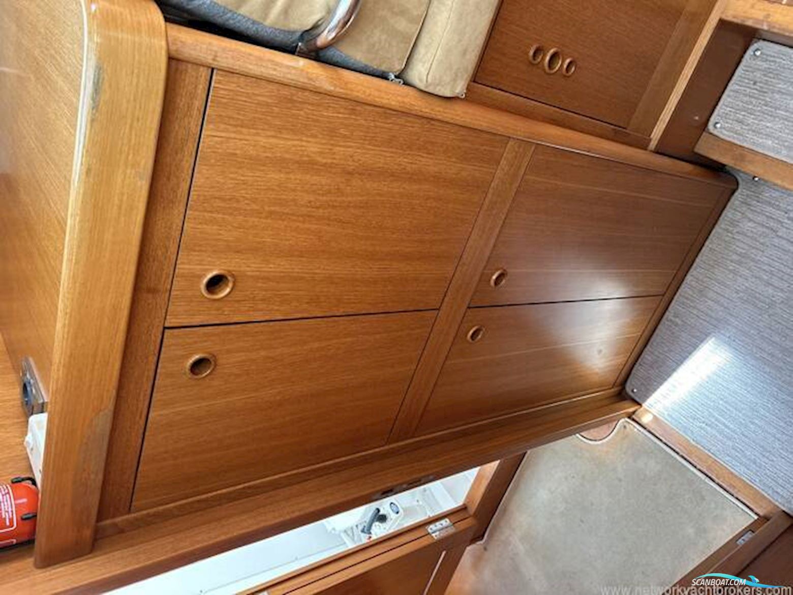 Wauquiez Pilot Saloon 40