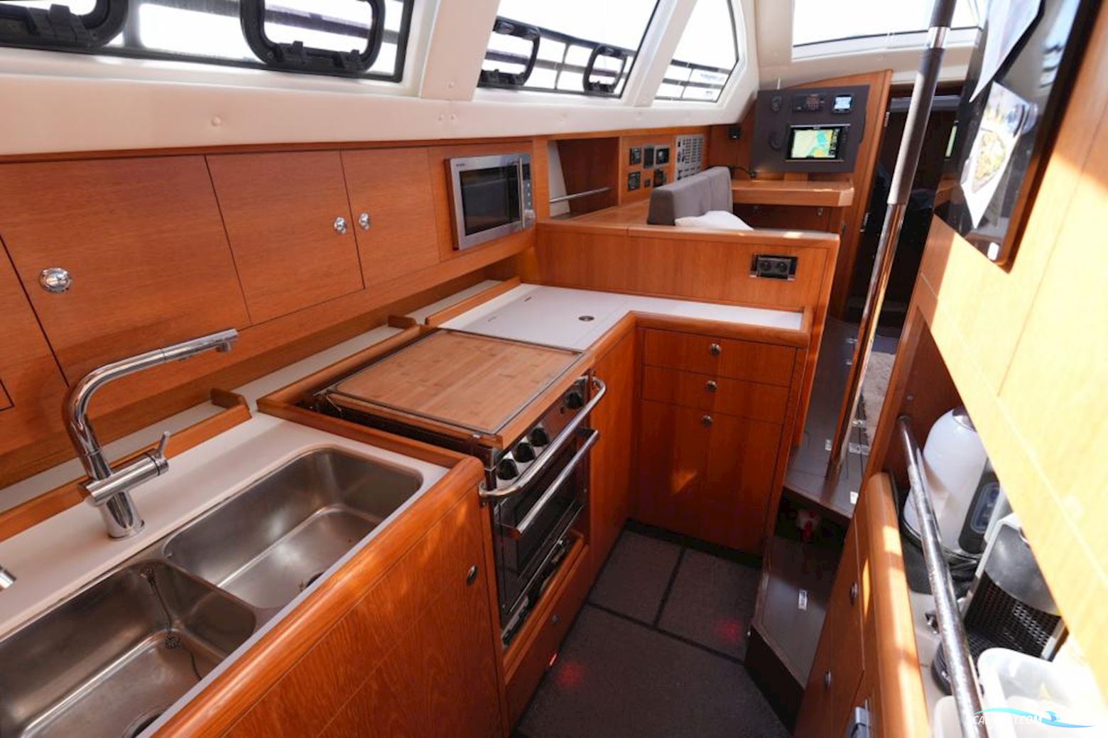 Wauquiez Pilot Saloon 47