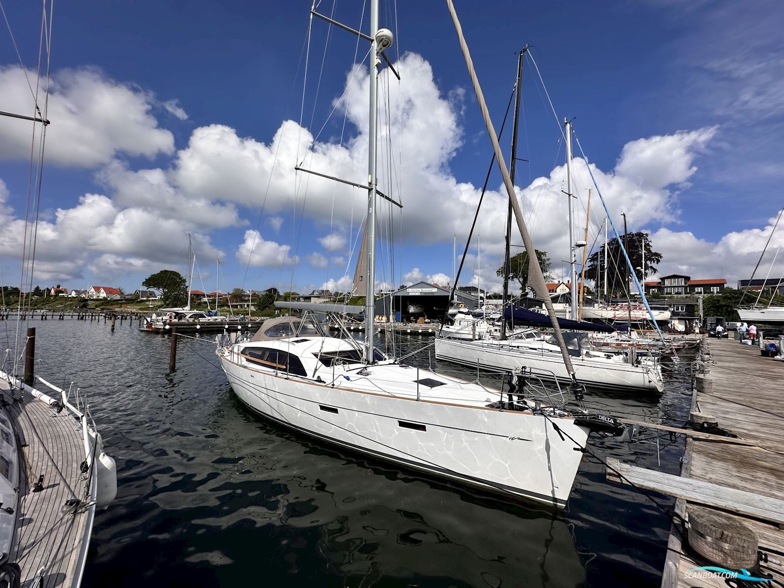 Wauquiez Pilot Saloon 48