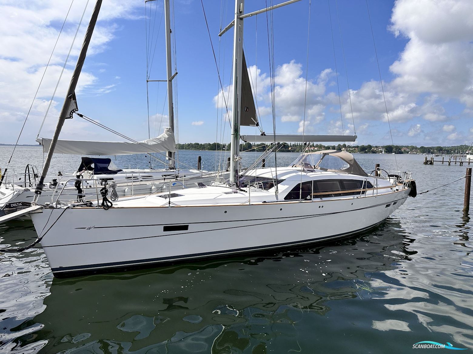 Wauquiez Pilot Saloon 48