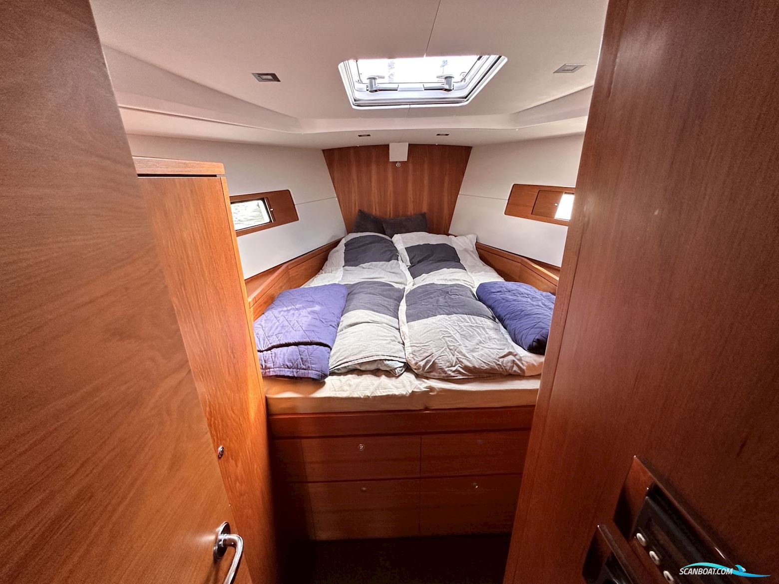 Wauquiez Pilot Saloon 48