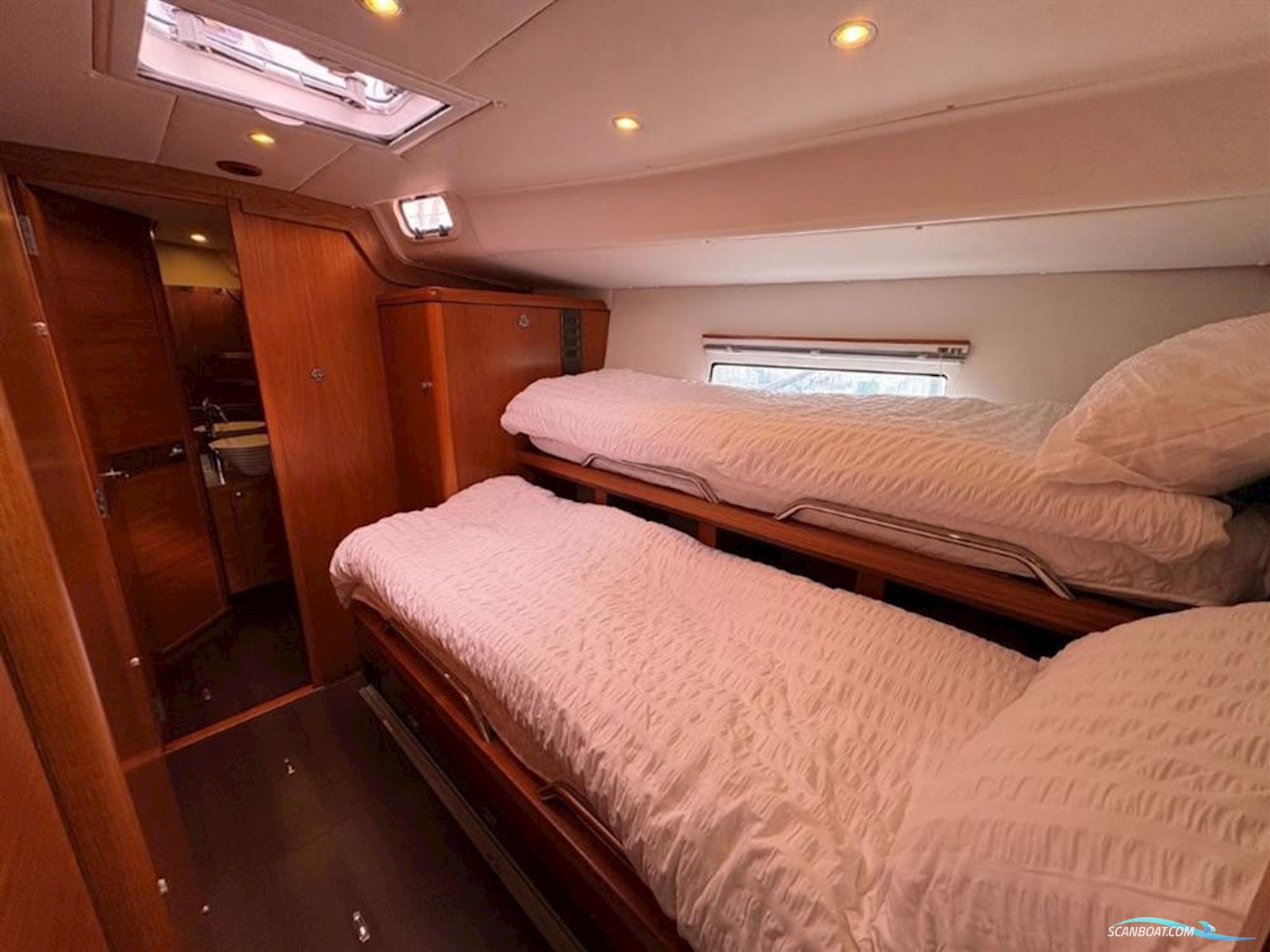 Wauquiez Pilot Saloon 55