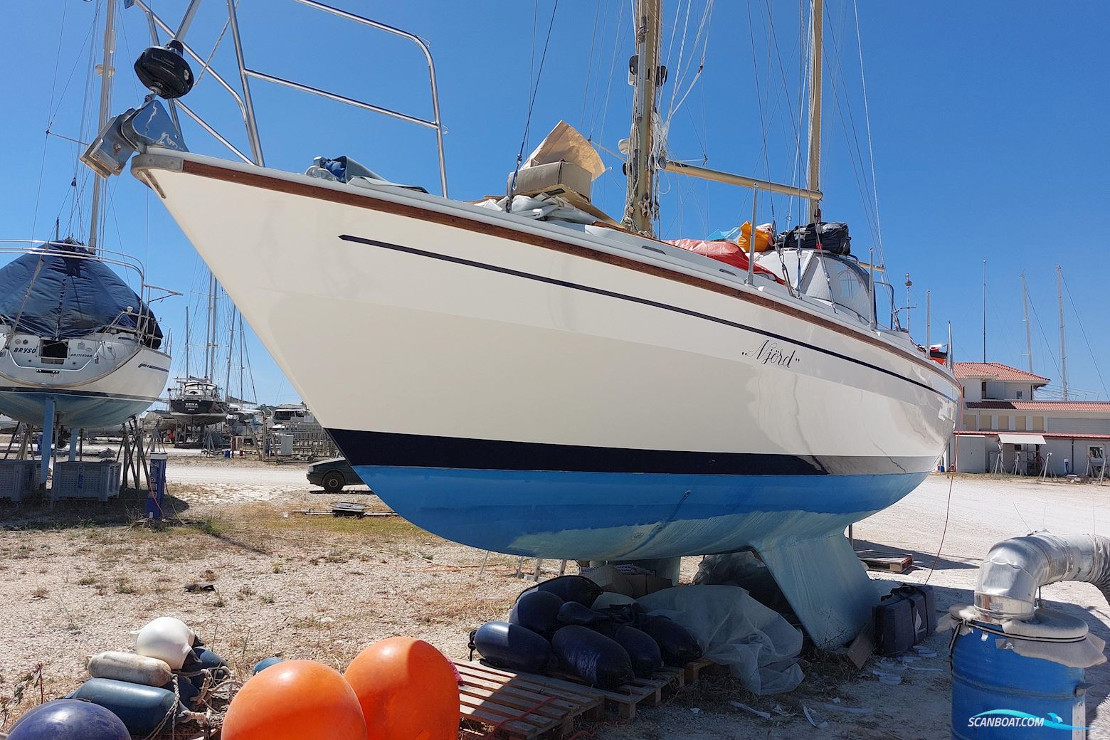 Westerly 33