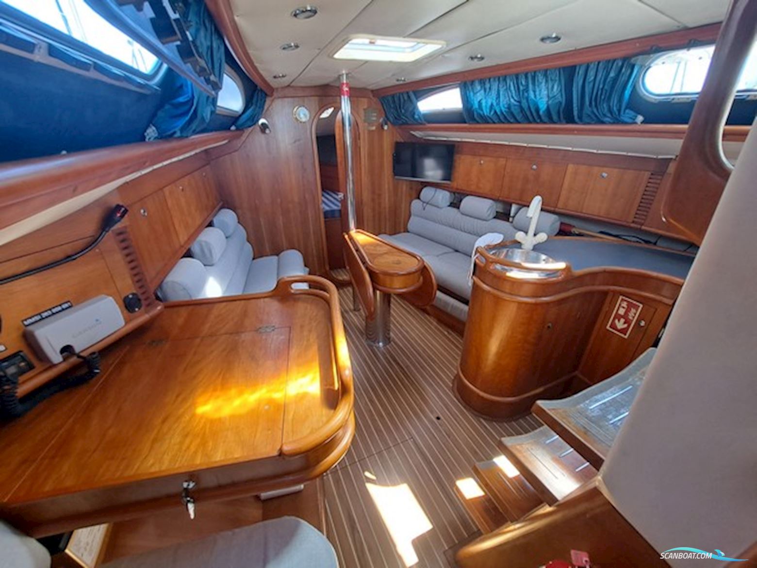 Westerly Regata 310