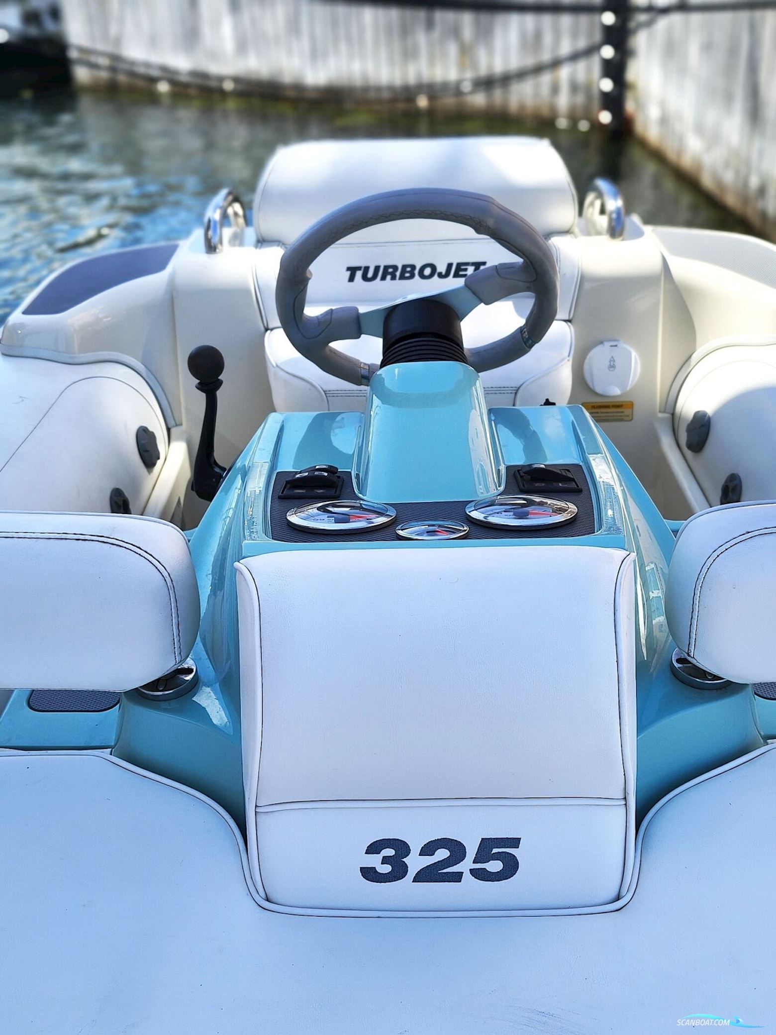 Williams 325 Jet Tender – NYHED