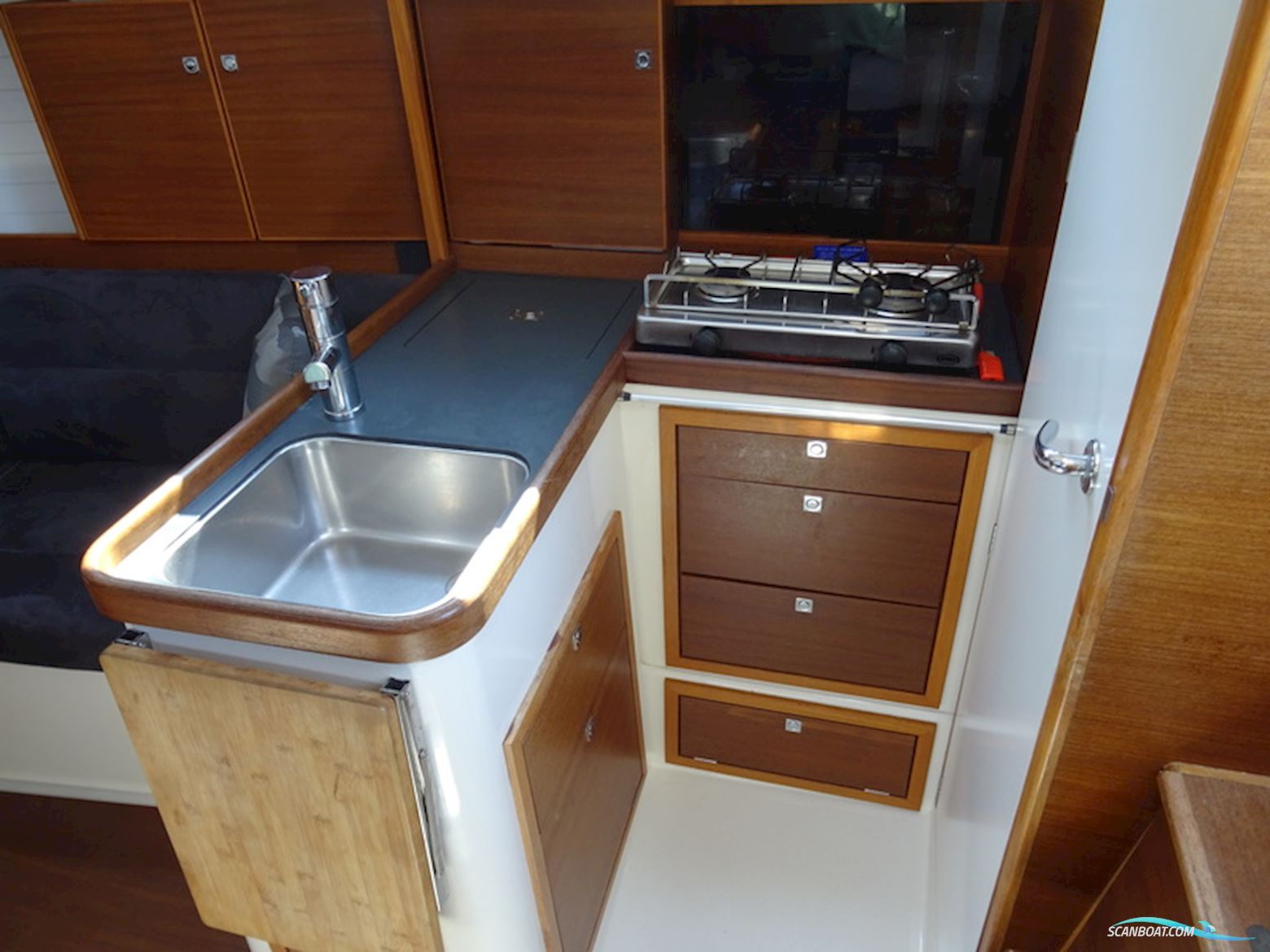 Winner 900 Classic Edition