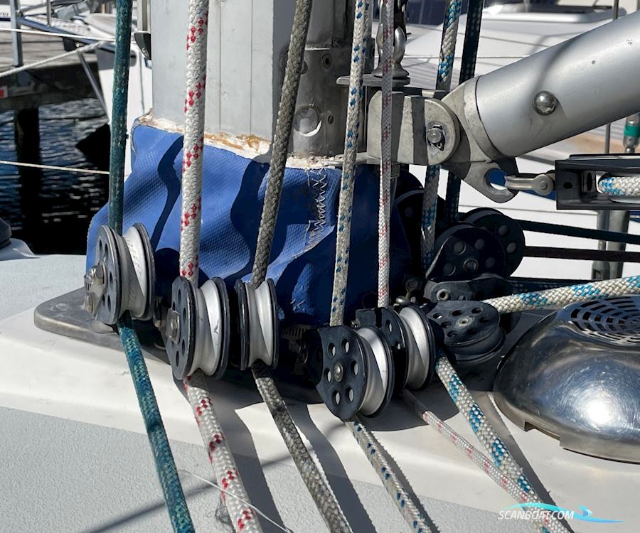 X-119 X-Yachts/Epoxy laminated UV Hull