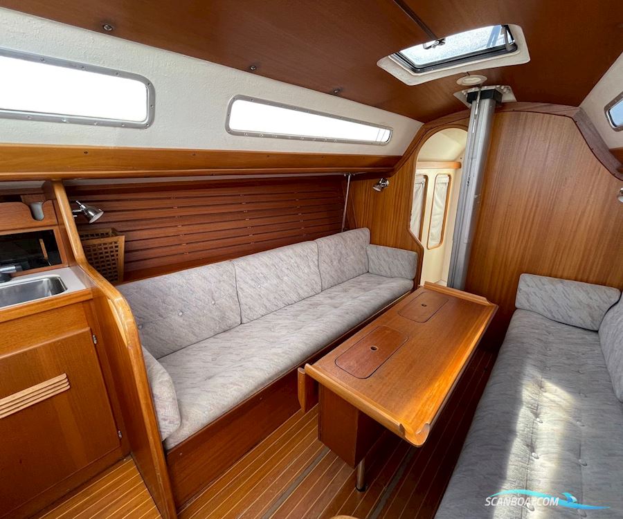 X-119 X-Yachts/Epoxy laminated UV Hull